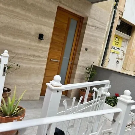 Apartament Dioor Luxurious By Dahlia St. Julian's