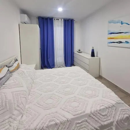 Dioor Luxurious By Dahlia Apartament *