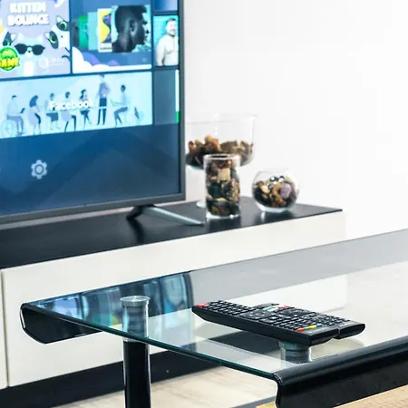 公寓 Dioor Luxurious By Dahlia Saint Julian's